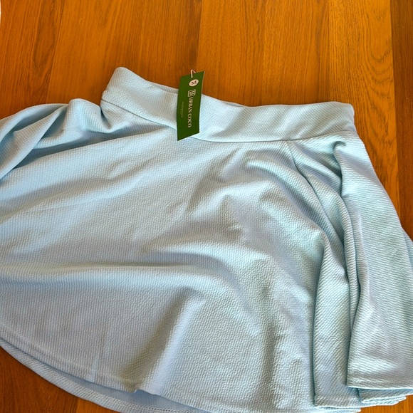 NWT Bundle of 2 Skirts size medium - Picture 4 of 6